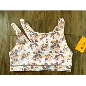 NWT Becco Size L Sports Yoga Bra